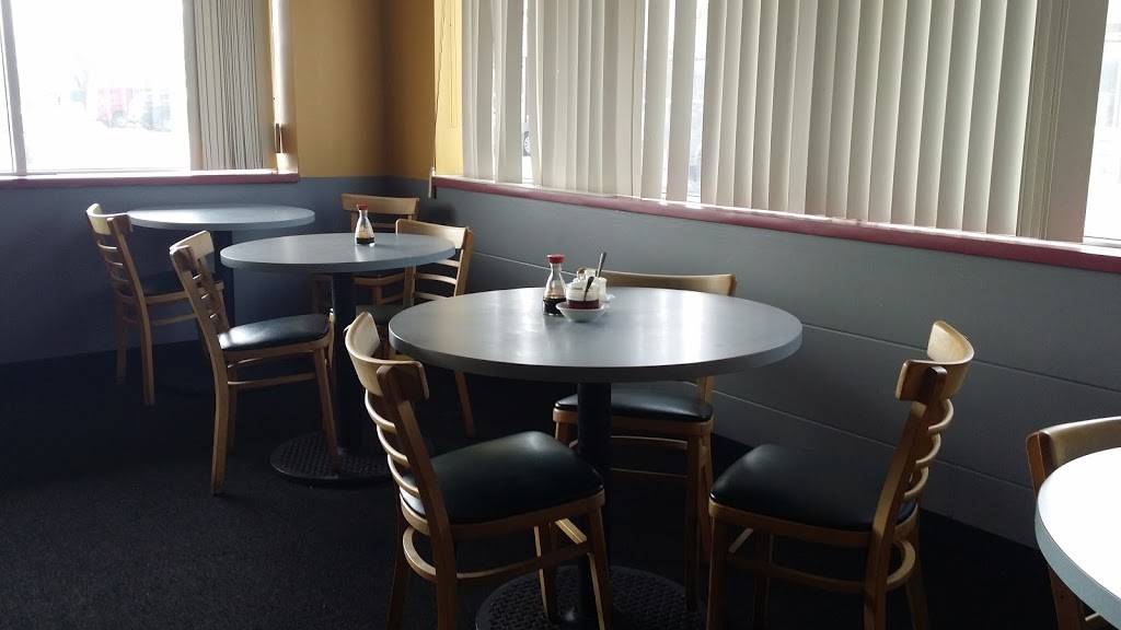 Yin Yang Chinese Restaurant | restaurant | 2625 White Bear Ave N, Maplewood, MN 55109, USA | 6517771893 OR +1 651-777-1893