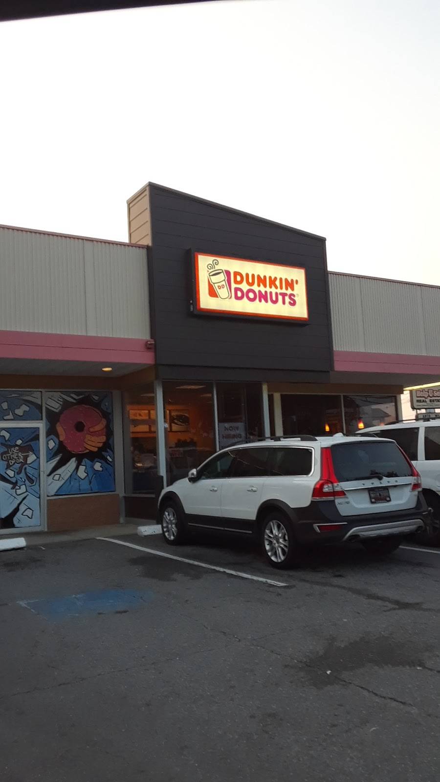 Dunkin | bakery | 27 Alden Rd, Fairhaven, MA 02719, USA | 5089922419 OR +1 508-992-2419