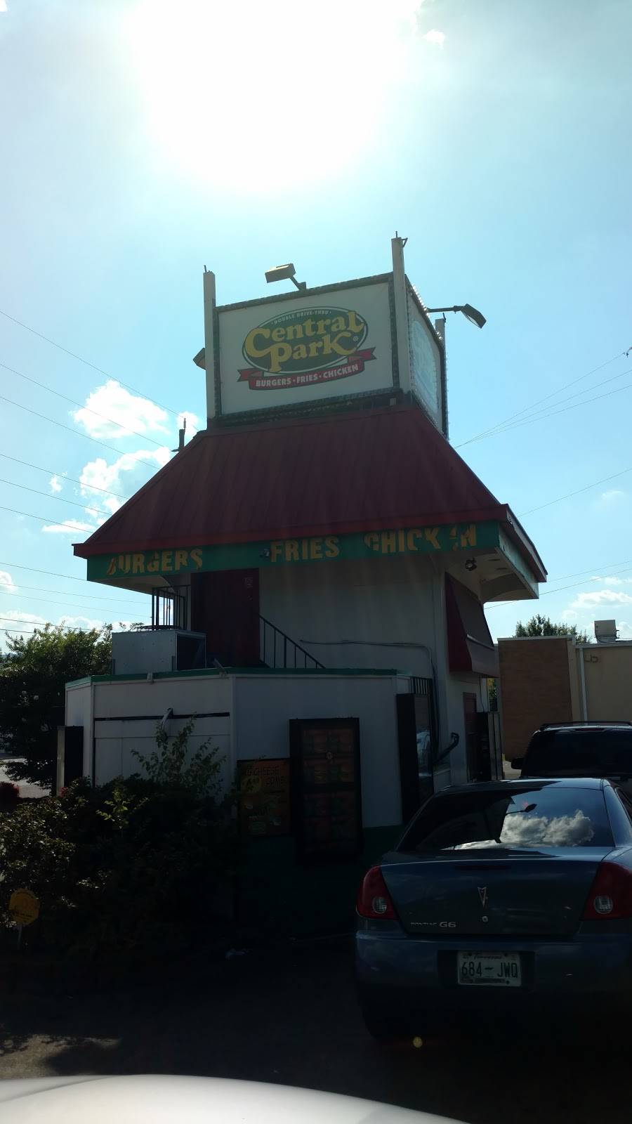 Central Park | restaurant | 2401 E 23rd St, Chattanooga, TN 37407, USA | 4233050399 OR +1 423-305-0399