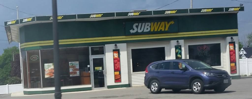 Subway | restaurant | 301&307 E Main St, Bellevue, OH 44811, USA | 4194832200 OR +1 419-483-2200