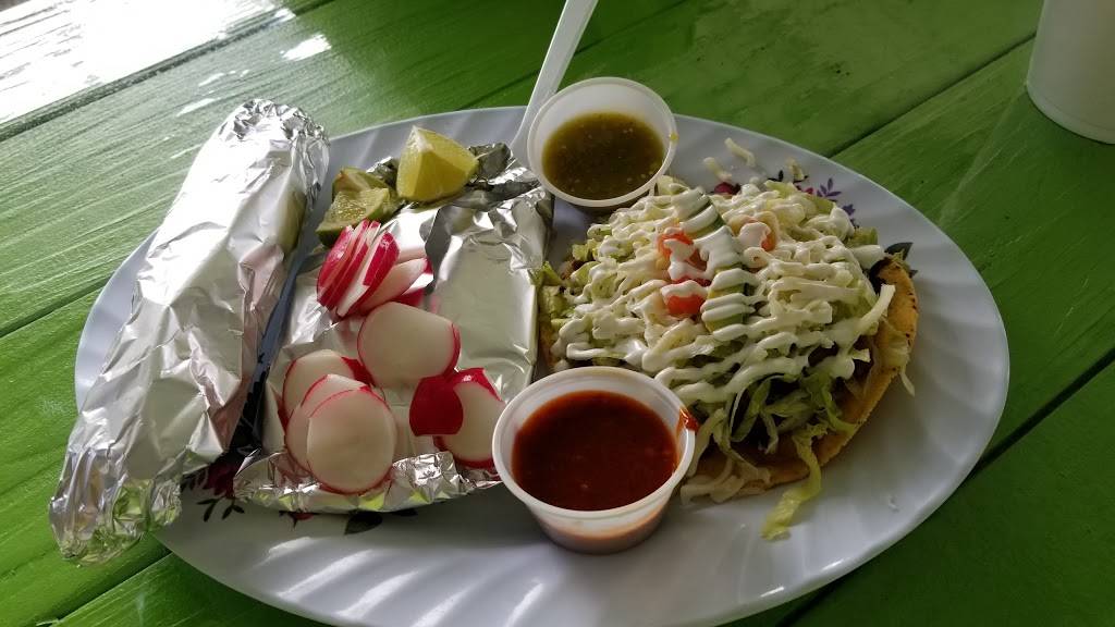 Tortas Y Tacos Dona Orlanda | restaurant | 37511 Lock St, Dade City, FL 33523, USA | 3524244371 OR +1 352-424-4371