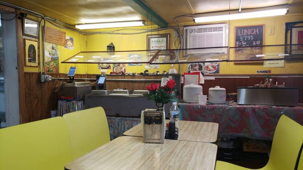 Geangs Restaurant | restaurant | 126 N Main St, Spring Lake, NC 28390, USA | 9109603209 OR +1 910-960-3209