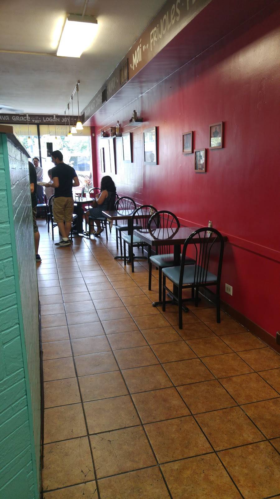 Taste of Cuba Cafe | restaurant | 2925 W Irving Park Rd, Chicago, IL 60618, USA | 7736543075 OR +1 773-654-3075