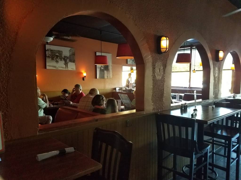 Senor Burrito | restaurant | 142 SE 6th Ave, Delray Beach, FL 33483, USA | 5612785757 OR +1 561-278-5757