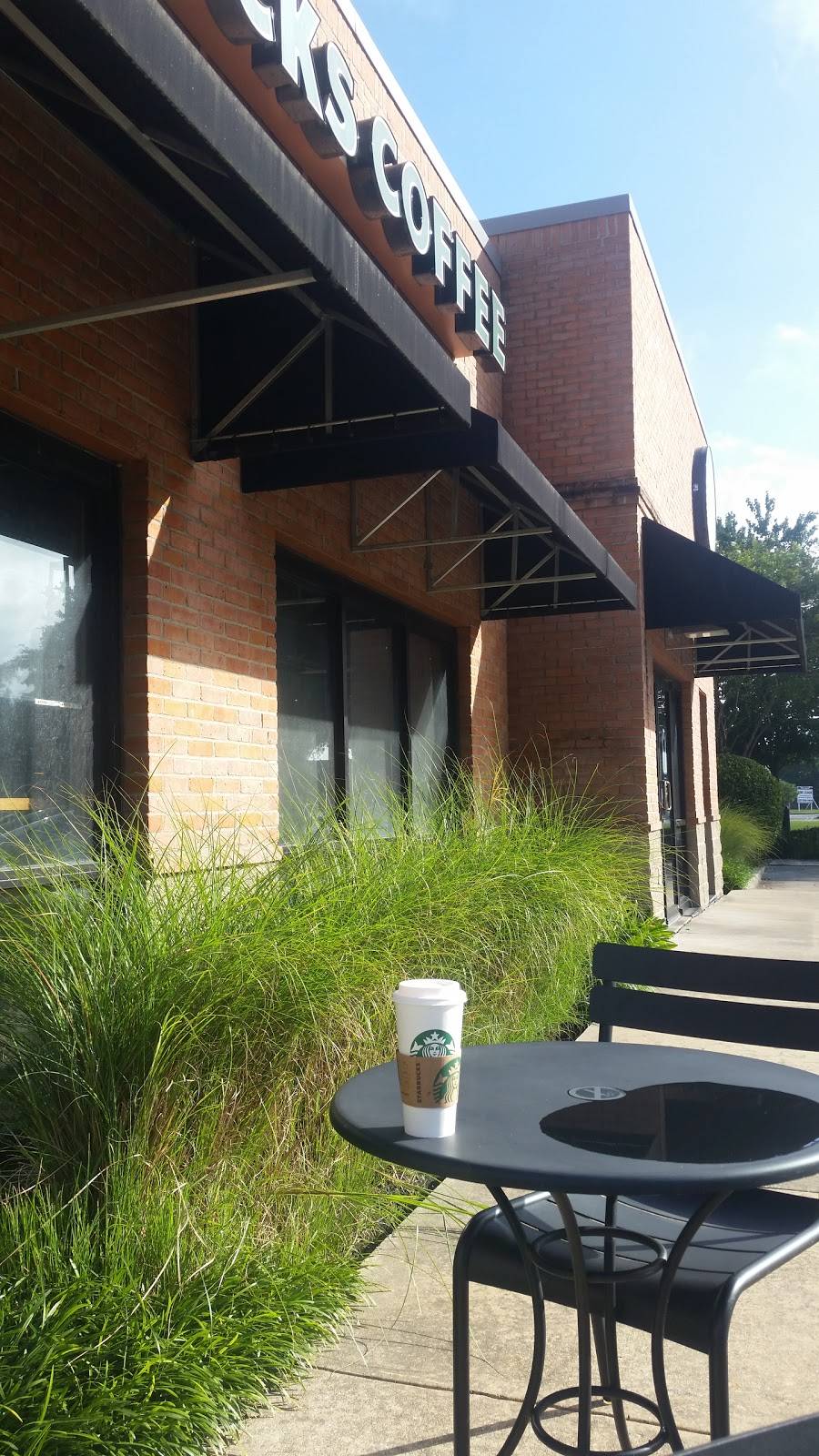 Starbucks | cafe | 1907 W Pinhook Rd, Lafayette, LA 70508, USA | 3372611343 OR +1 337-261-1343