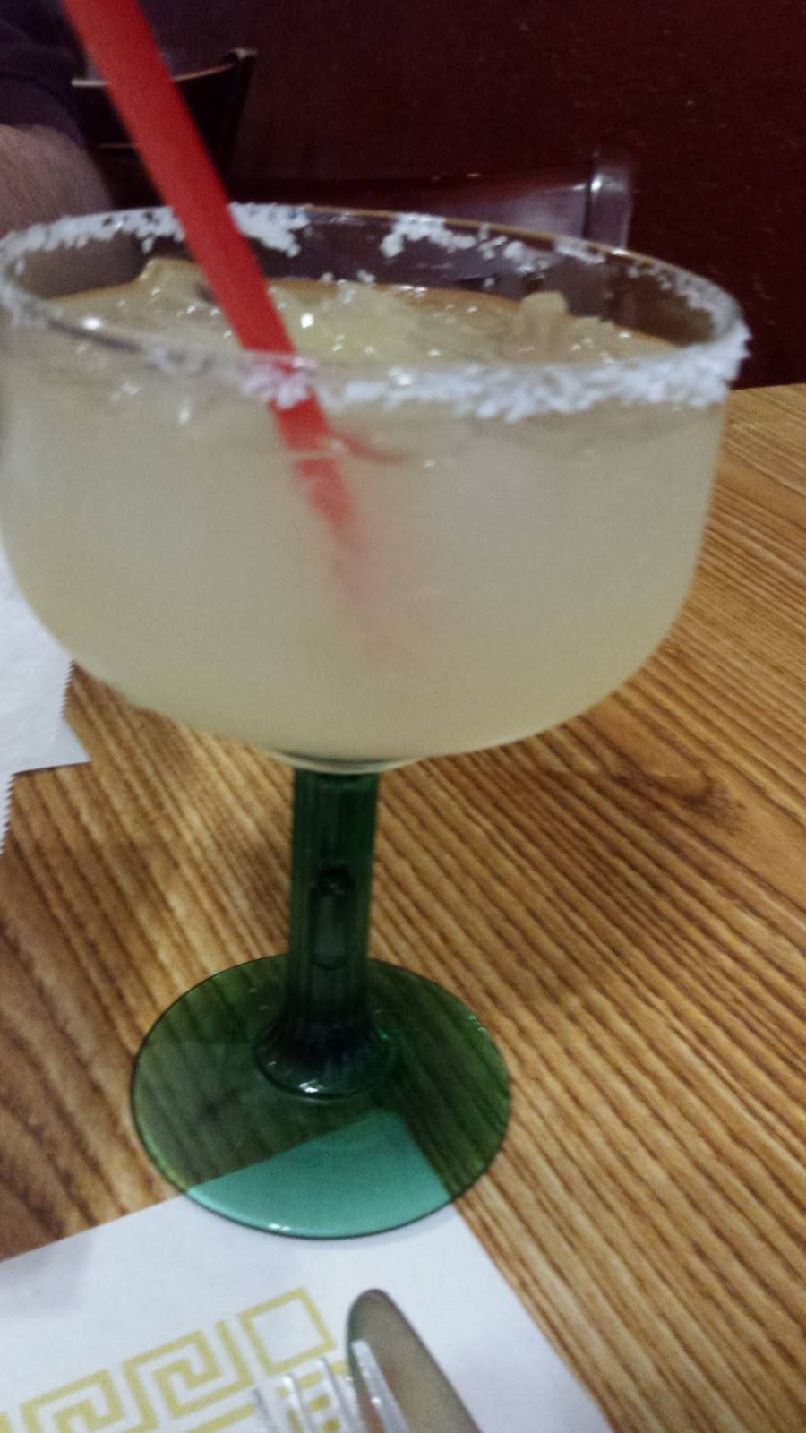 Mexico Lindo & Seafood Restaurant | restaurant | 4359 Phelan Rd, Phelan, CA 92371, USA | 7608686200 OR +1 760-868-6200