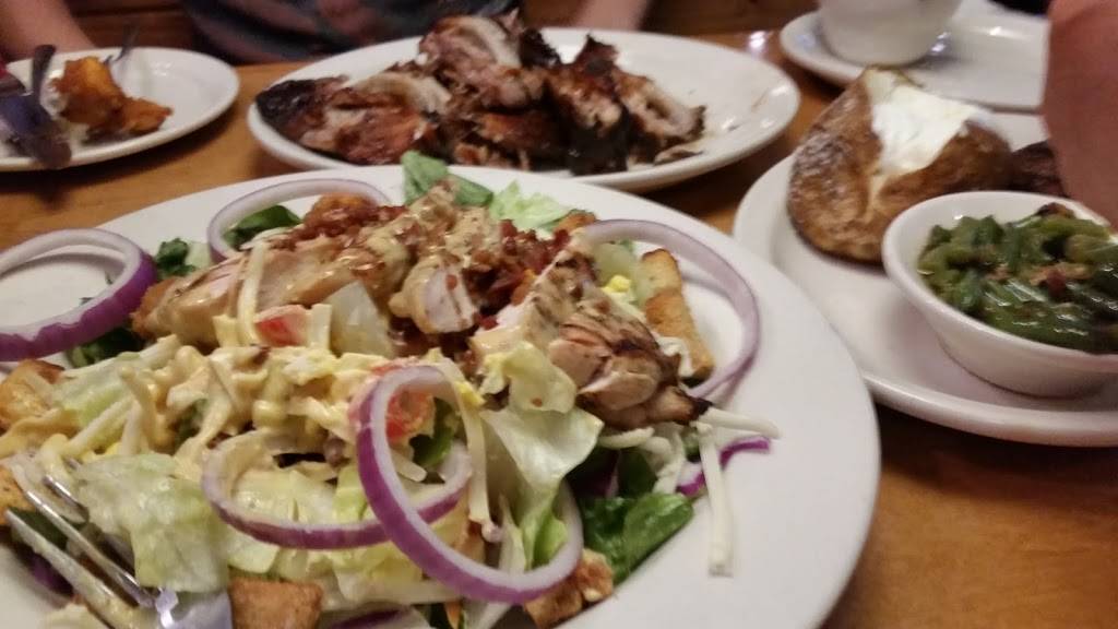 Texas Roadhouse | restaurant | 370 N McKinley St, Corona, CA 92879, USA | 9517357427 OR +1 951-735-7427