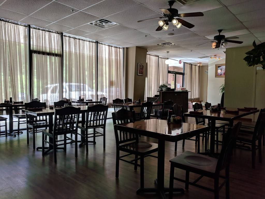 Ban Thai Sushi | restaurant | 173 Ashton Plaza St, Millbrook, AL 36054, USA | 3342851750 OR +1 334-285-1750