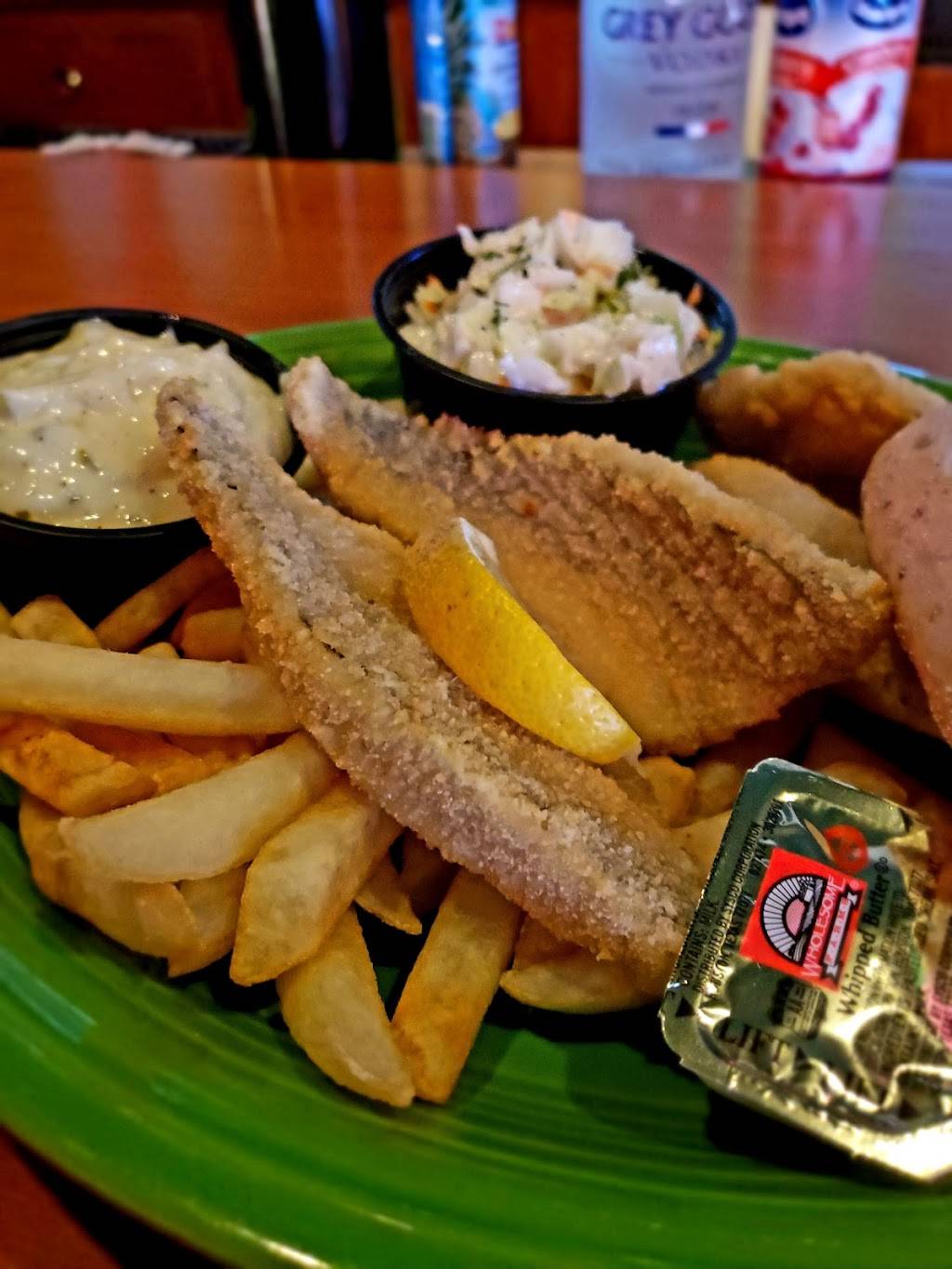 Players Pizza & Pub | restaurant | 556 W 5th Ave, Oshkosh, WI 54902, USA | 9203031400 OR +1 920-303-1400