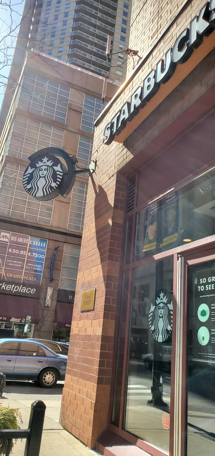 Starbucks | cafe | 600 N State St, Chicago, IL 60654, USA | 3125730033 OR +1 312-573-0033
