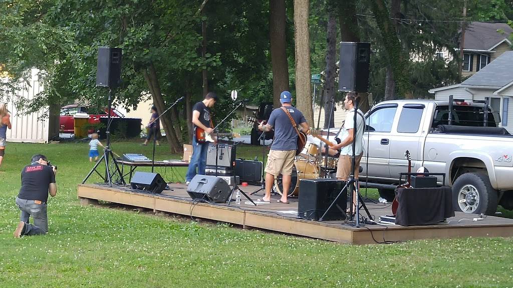 Herald Harbor Hideaway | restaurant | 400 Herald Harbor Rd, Crownsville, MD 21032, USA | 4109234433 OR +1 410-923-4433