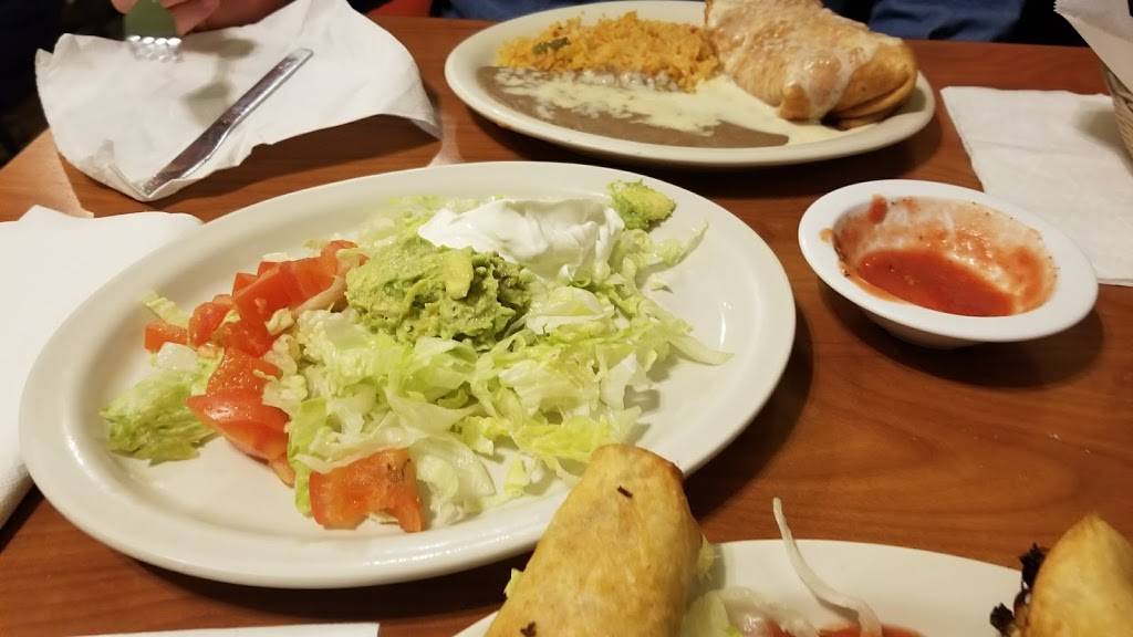 El Rodeo Mexican Grill | restaurant | 1105 W Broadway St, Princeton, IN 47670, USA | 8123850367 OR +1 812-385-0367