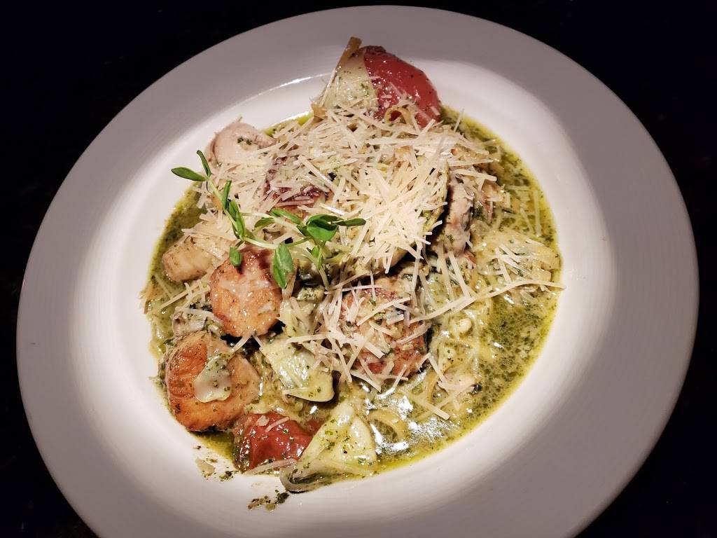 Amber Lantern Restaurant | restaurant | 5532 Bainbridge Point, Chesapeake, VA 23320, USA | 7572273057 OR +1 757-227-3057