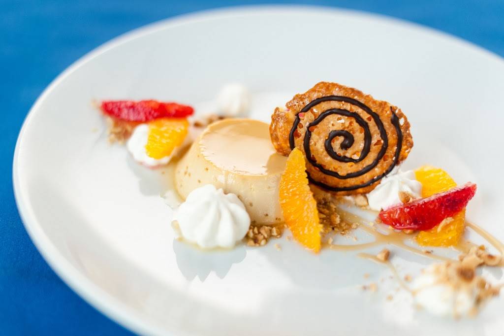 Madison Club | restaurant | 5 E Wilson St, Madison, WI 53703, USA | 6082554861 OR +1 608-255-4861