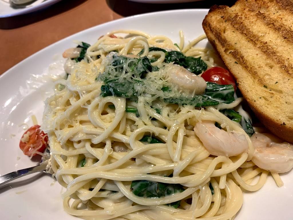 Boston Pizza | restaurant | 14 Pinebush Rd, Cambridge, ON N1R 8K5, Canada | 5196209100 OR +1 519-620-9100