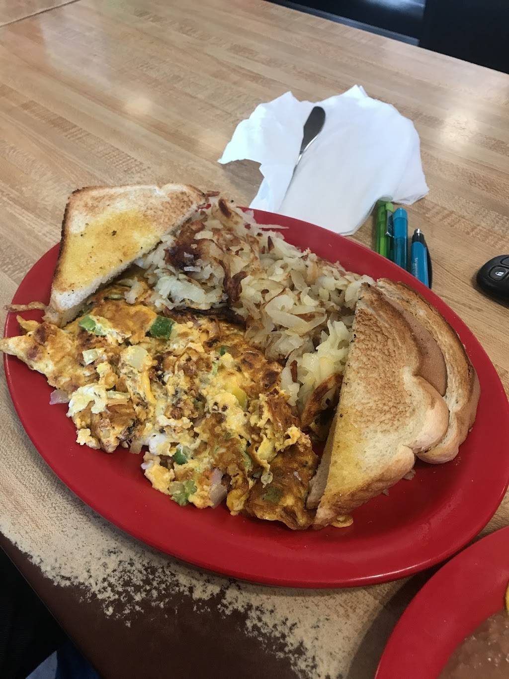 Monicas Diner | restaurant | 1541 Belvidere St, Waukegan, IL 60085, USA | 8473364740 OR +1 847-336-4740