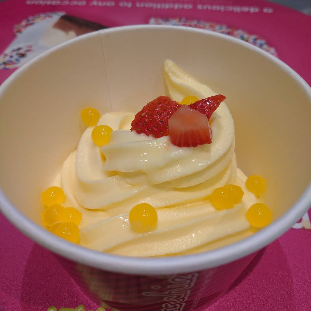 Menchies Frozen Yogurt - Parkville | restaurant | 1991 E Joppa Rd #15, Parkville, MD 21234, USA | 4105137050 OR +1 410-513-7050
