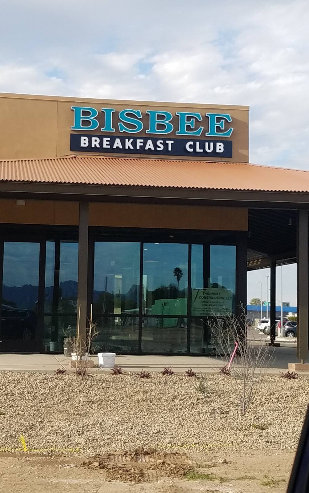 Bisbee Breakfast Club | cafe | 13864 N Sandario Rd, Marana, AZ 85653, USA | 5203898279 OR +1 520-389-8279
