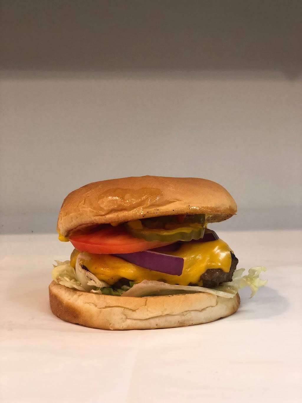 Zeze’s mart | restaurant | 5500 Brentwood Stair Rd suite 100, Fort Worth, TX 76112, USA | 6823011868 OR +1 682-301-1868