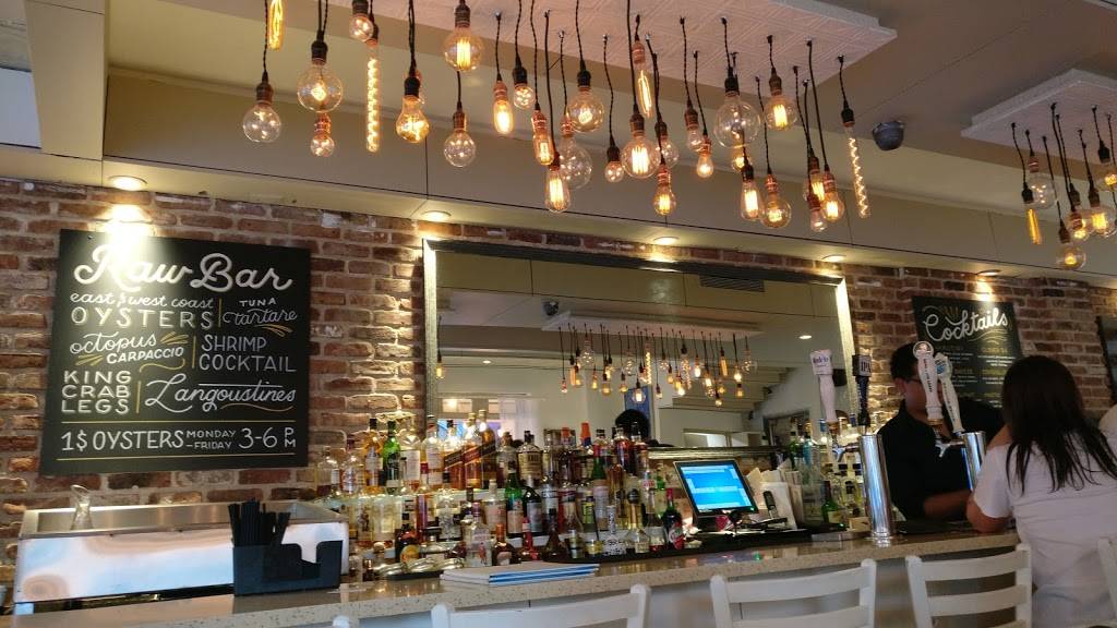 Akrotiri | restaurant | 29-20 30th Ave, Astoria, NY 11102, USA | 7187262447 OR +1 718-726-2447