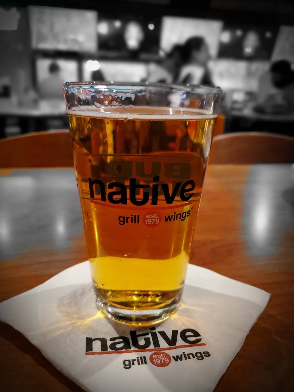 Native Grill & Wings | restaurant | 10004 N 26th Dr, Phoenix, AZ 85021, USA | 6029442891 OR +1 602-944-2891