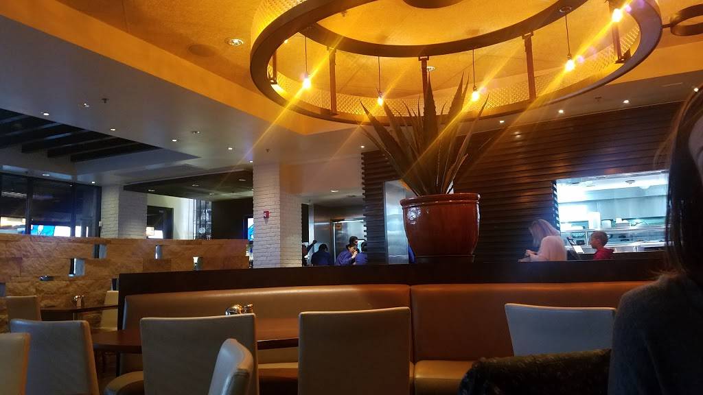 Mi Cocina | restaurant | 6220 Long Prairie Rd, Flower Mound, TX 75028, USA | 9728996426 OR +1 972-899-6426