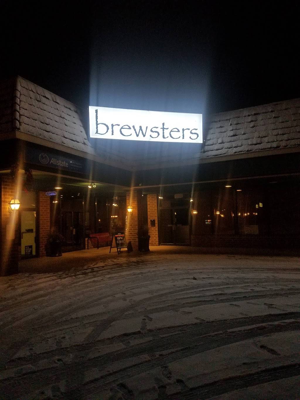 Brewsters Cafe Bistro Pub | restaurant | 8389 Mayfield Rd, Chesterland, OH 44026, USA | 4406884212 OR +1 440-688-4212