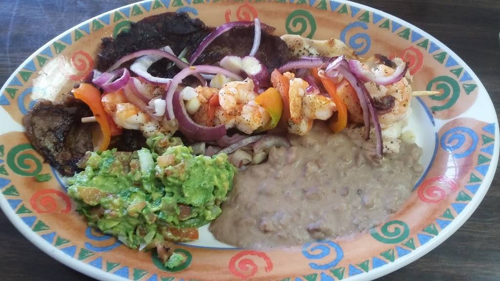 Restaurante de Mariscos Héctor | restaurant | Blvd. Fundadores 8409, El Rubi, 22637 Tijuana, B.C., Mexico | 016646375037 OR +52 664 637 5037