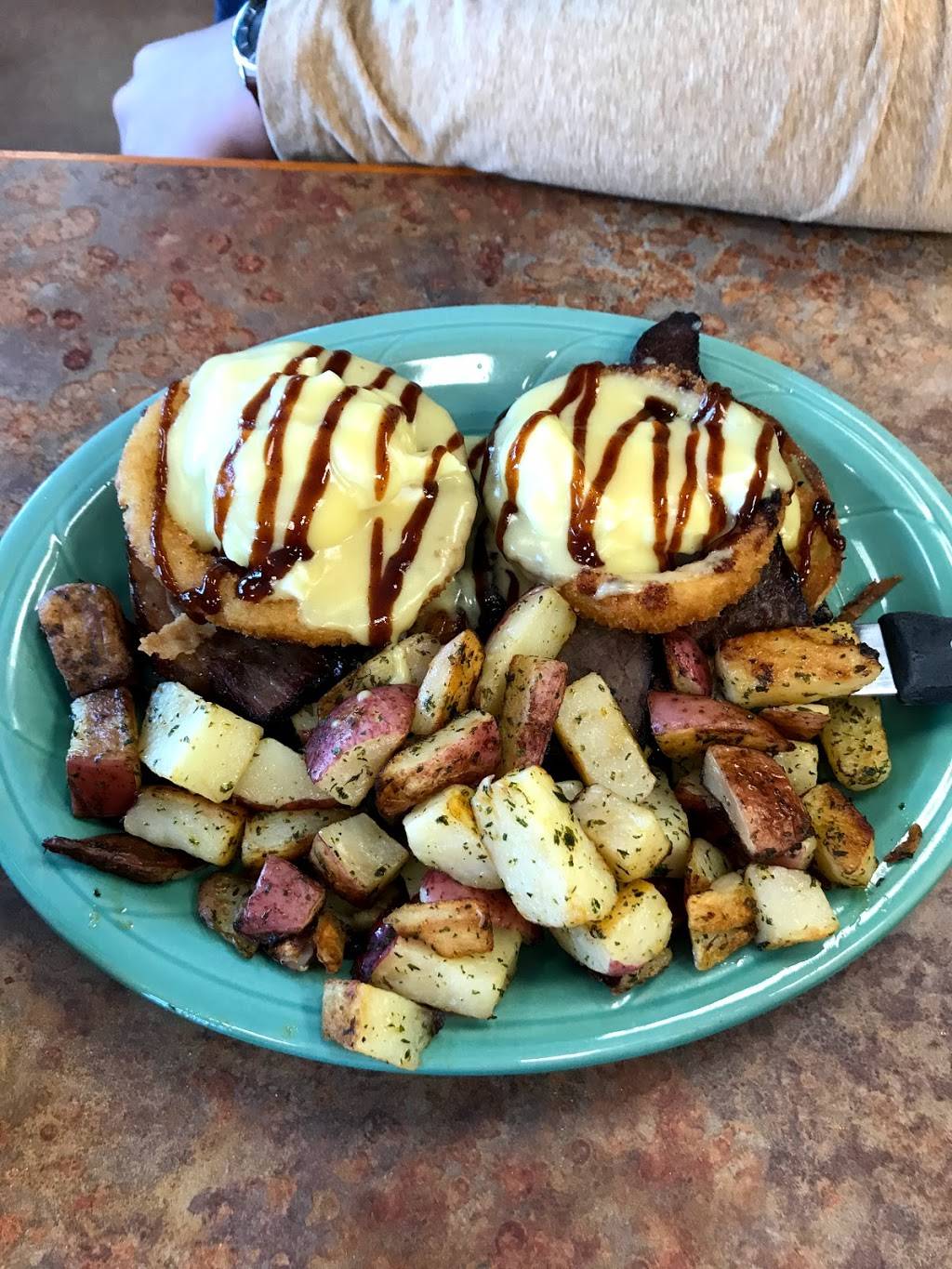 Kitchen Table Cafe- Evergreen Place | cafe | 705 NE 136th Ave #101, Vancouver, WA 98684, USA | 3604487840 OR +1 360-448-7840