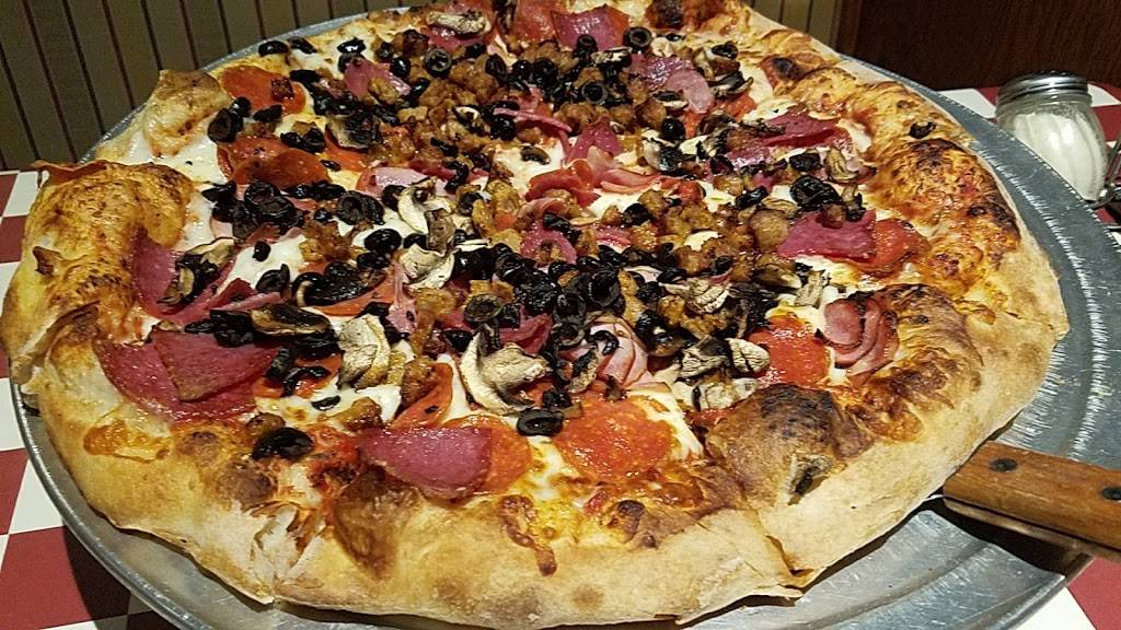 The Original Nicolinos Italian Restaurant | restaurant | 35325 Date Palm Dr #111, Cathedral City, CA 92234, USA | 7603240411 OR +1 760-324-0411