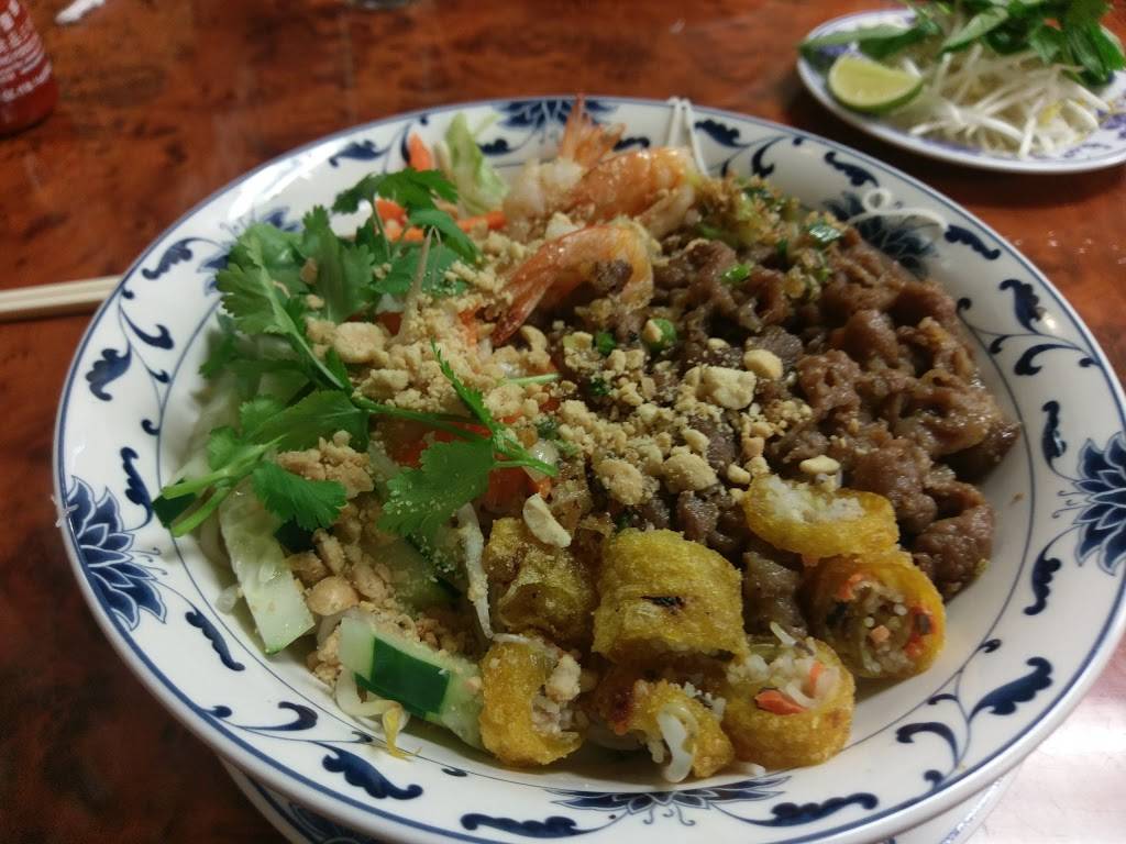 Pho Nam | restaurant | 18059 W Catawba Ave, Cornelius, NC 28031, USA | 7048929133 OR +1 704-892-9133