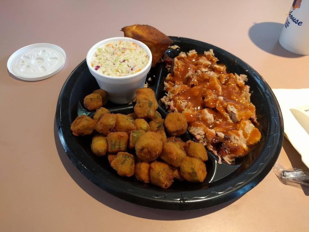 Byrons Smokehouse | restaurant | 436 Opelika Rd, Auburn, AL 36830, USA | 3348879981 OR +1 334-887-9981