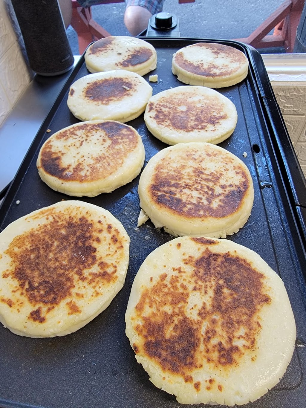 Melo - Colombian Stuffed Arepas & More | restaurant | 334 N Donnelly St, Mt Dora, FL 32757, USA | 4073408941 OR +1 407-340-8941