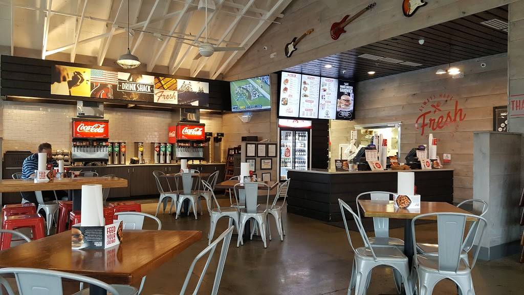 Slim Chickens | restaurant | 5528 N Tarrant Pkwy, Fort Worth, TX 76244, USA | 8178499101 OR +1 817-849-9101