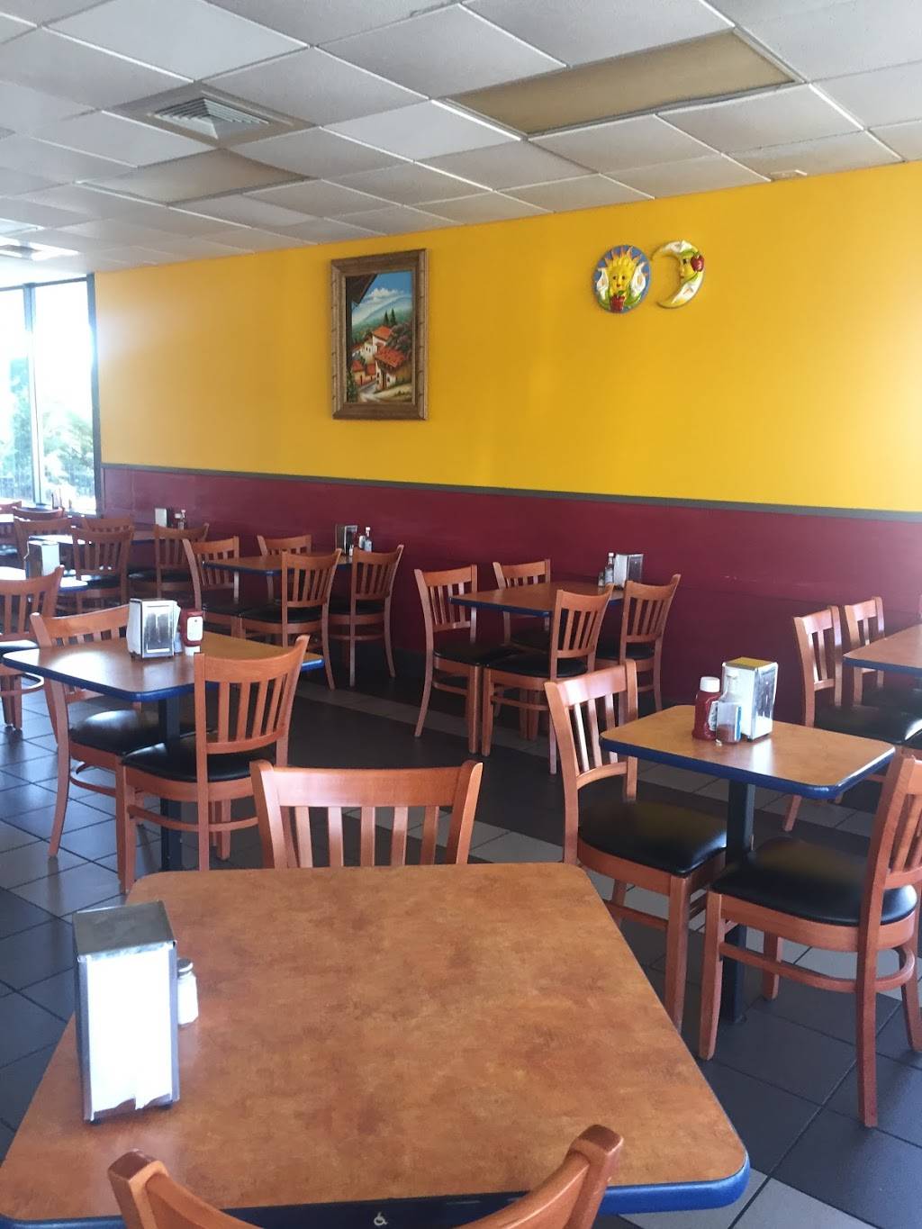 Pupuseria El Salvadoreño | restaurant | 6025 Midlothian Turnpike, Richmond, VA 23225, USA | 8042309111 OR +1 804-230-9111