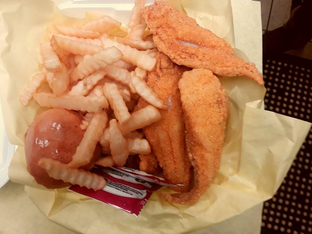 bobs cajun boil | restaurant | 15356 La Paz Dr, Victorville, CA 92395, USA | 7602410333 OR +1 760-241-0333