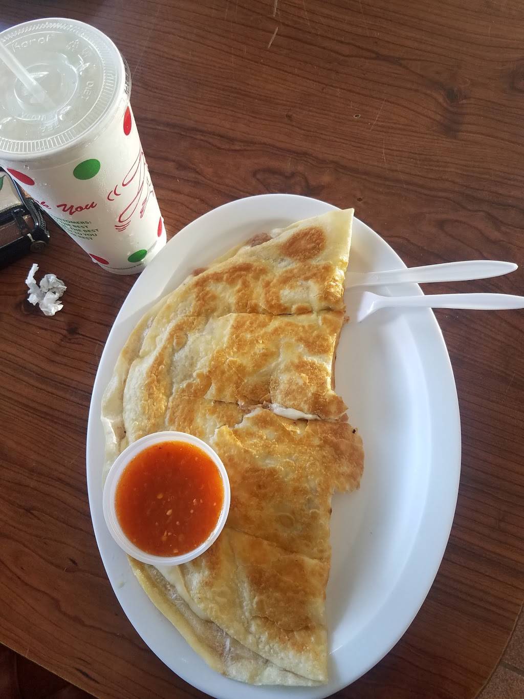 Jims Burgers | restaurant | 915 S Soto St, Los Angeles, CA 90023, USA | 3232699732 OR +1 323-269-9732