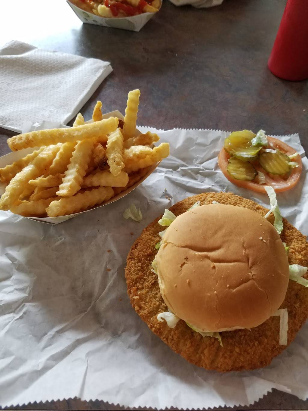 Rockford Ridge | restaurant | 2200 N Ewing St, Seymour, IN 47274, USA | 8125221396 OR +1 812-522-1396