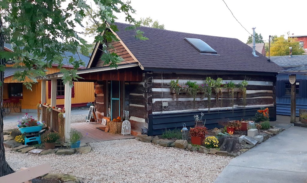 The Ferguson House | restaurant | 78 Franklin St, Nashville, IN 47448, USA | 8129884042 OR +1 812-988-4042