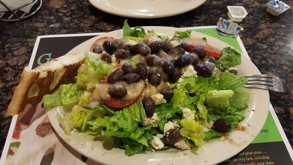 Giacomos | restaurant | 1 Spackenkill Rd, Poughkeepsie, NY 12603, USA | 8454625555 OR +1 845-462-5555