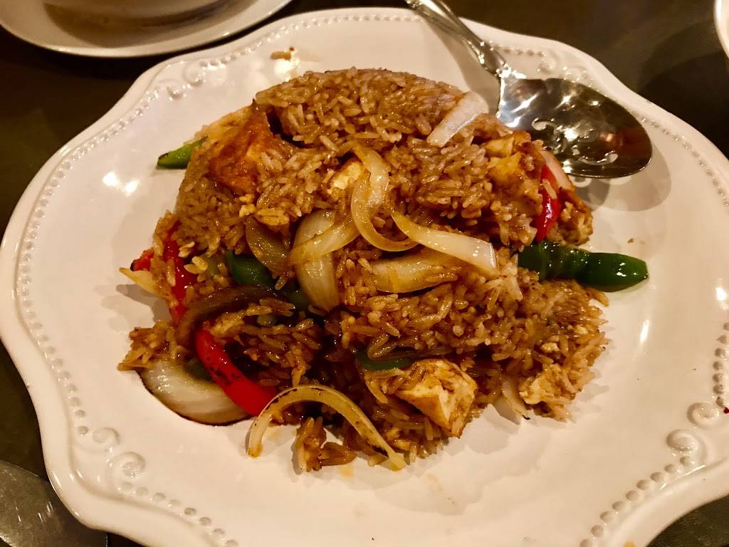 La Na Thai-French Cuisine | restaurant | 33 W State St, Media, PA 19063, USA | 6108927787 OR +1 610-892-7787