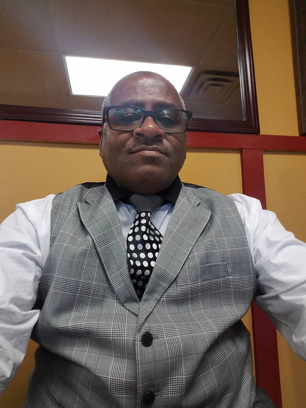 Rubys Kitchen | restaurant | 805 N Reynolds Rd, Toledo, OH 43615, USA | 4195785388 OR +1 419-578-5388