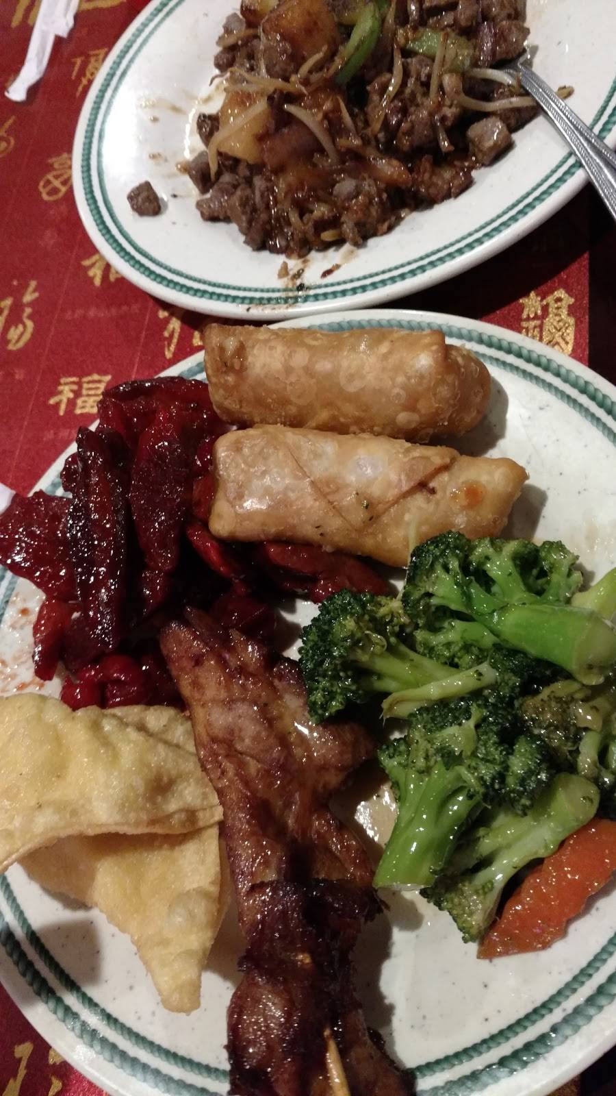 Royal Buffet | restaurant | 1908, 1228 Main St, Willimantic, CT 06226, USA | 8604232858 OR +1 860-423-2858