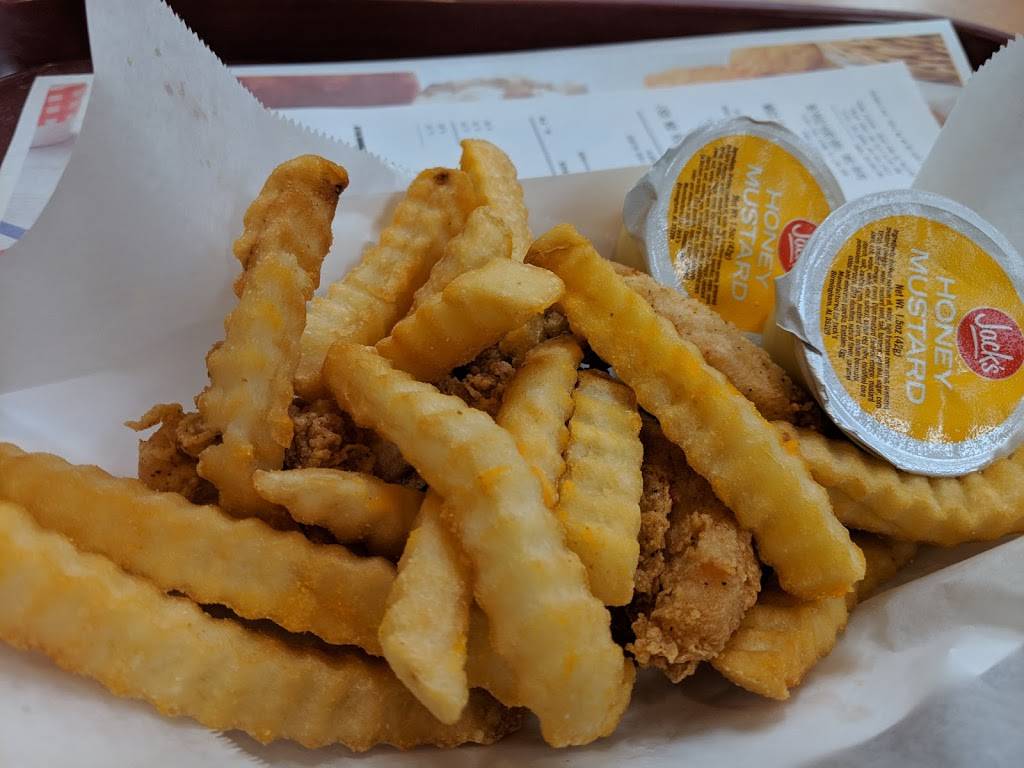 Jacks | restaurant | 520 E Main St, Henderson, TN 38340, USA | 7319895401 OR +1 731-989-5401