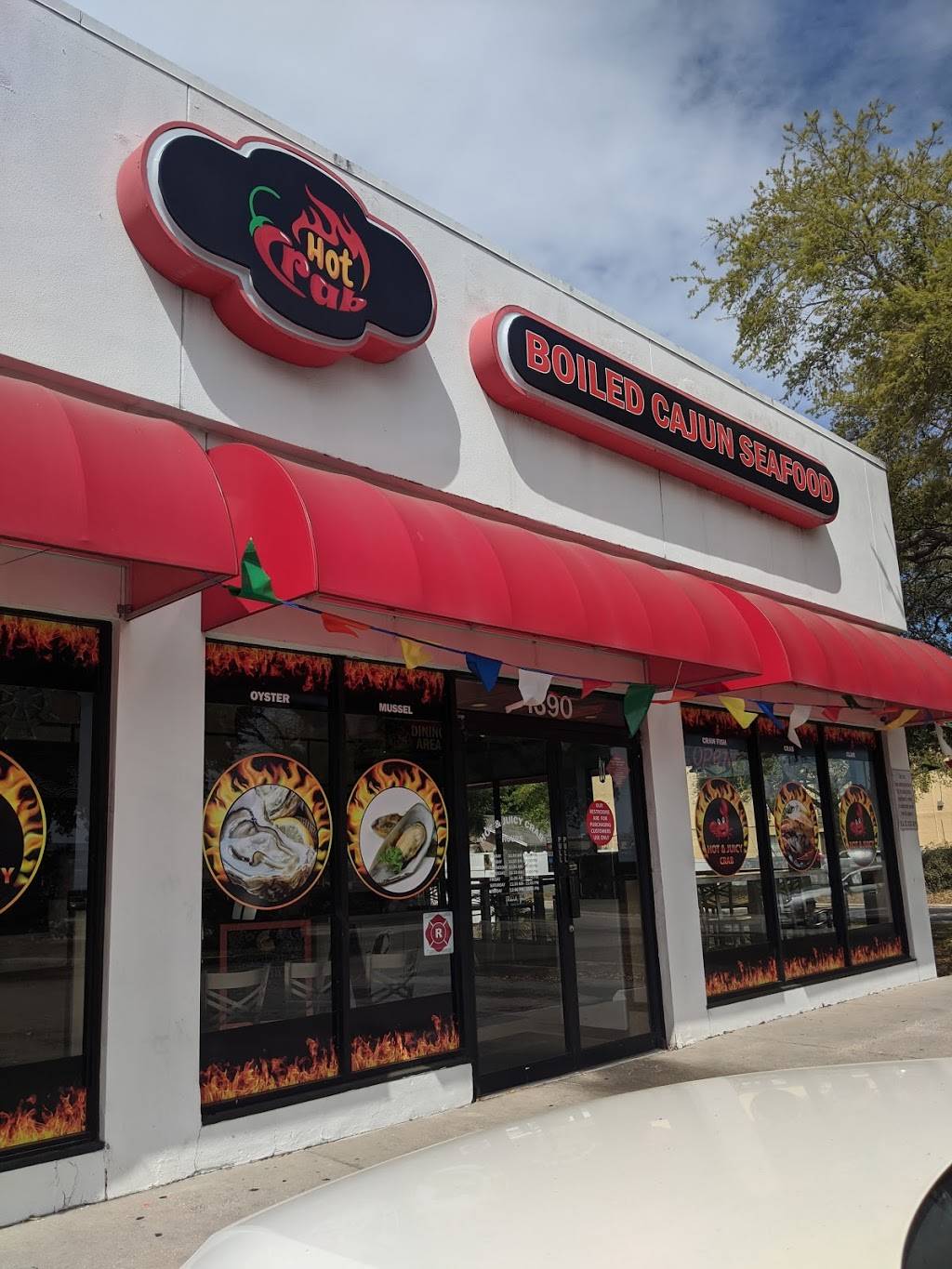 Hot N Spicy Crab | restaurant | 1390 34th St N, St. Petersburg, FL 33713, USA | 7278006633 OR +1 727-800-6633
