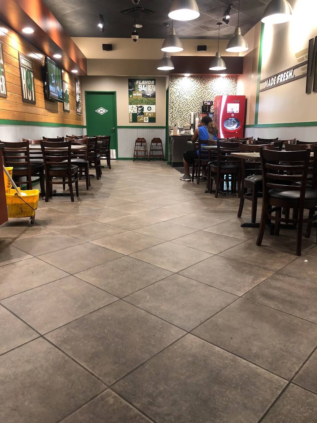 Wingstop | restaurant | 820 E Cartwright Rd #130, Mesquite, TX 75149, USA | 9722161700 OR +1 972-216-1700