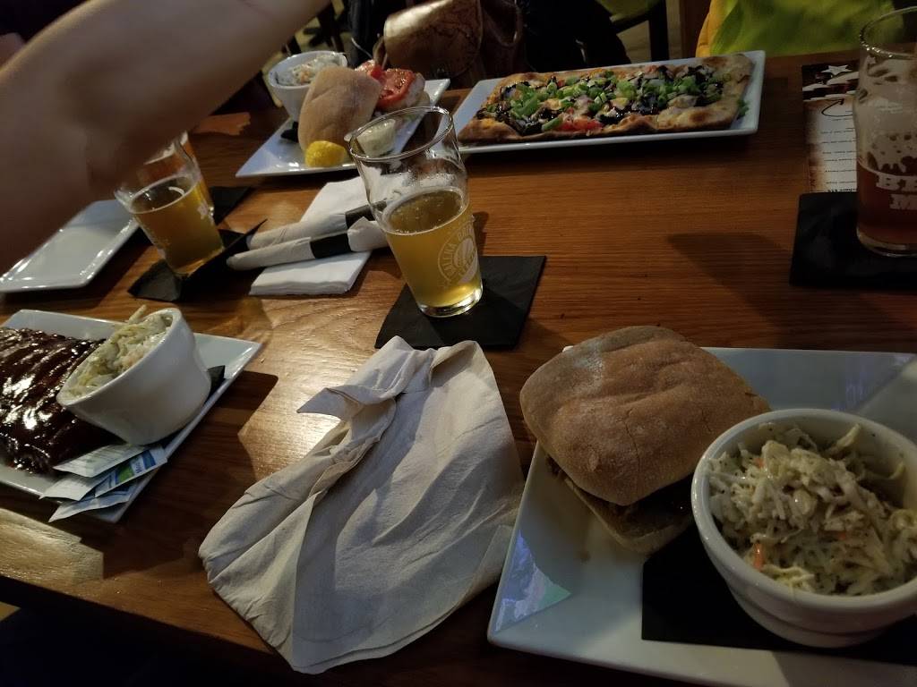 The Galena Brewing Company | restaurant | 227 N Main St, Galena, IL 61036, USA | 8157769917 OR +1 815-776-9917