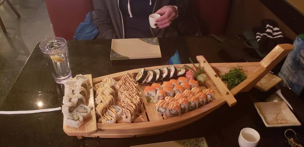 Tokyo Moon | restaurant | 1600 Garth Brooks Blvd #125, Yukon, OK 73099, USA | 4054947111 OR +1 405-494-7111