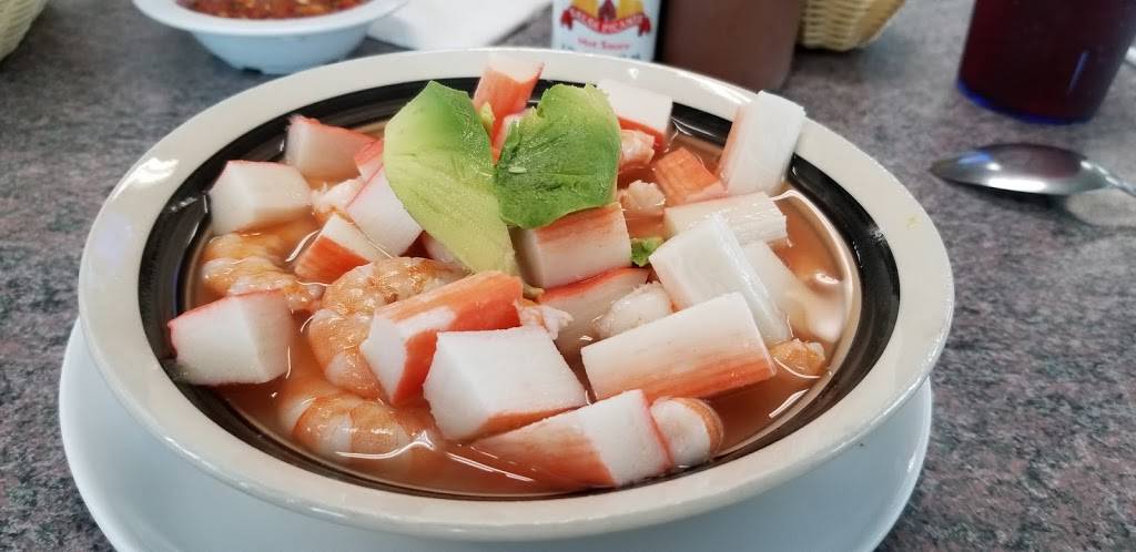 Mariscolandia | restaurant | 115 N McKinley St Ste 101, Corona, CA 92879, USA | 9515208762 OR +1 951-520-8762