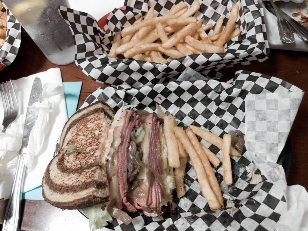 Cosmopolitan Tavern & Italian Grill | restaurant | 625 O St, Fresno, CA 93721, USA | 5592668662 OR +1 559-266-8662